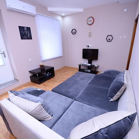 Апартаменты Sweet Home Тбилиси Экстерьер фото